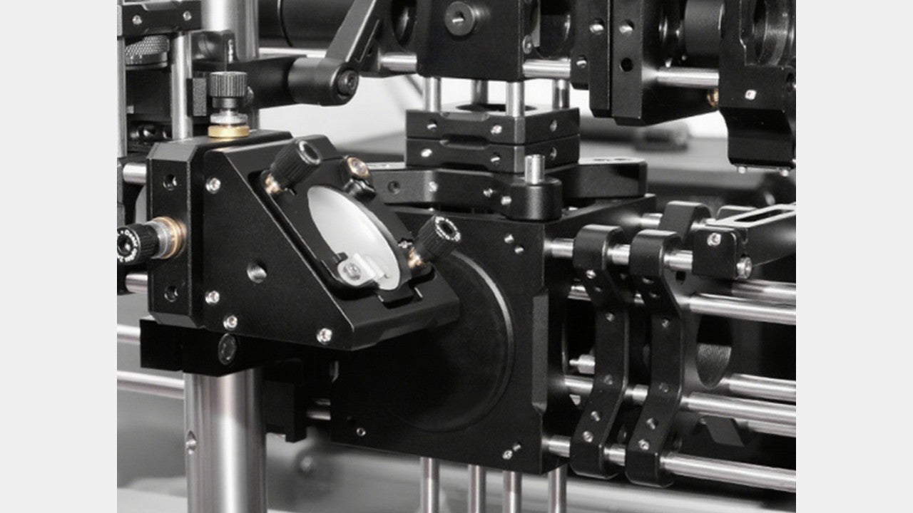 Right-Angle Kinematic Mirror Mounts for 30 mm Cage Systems